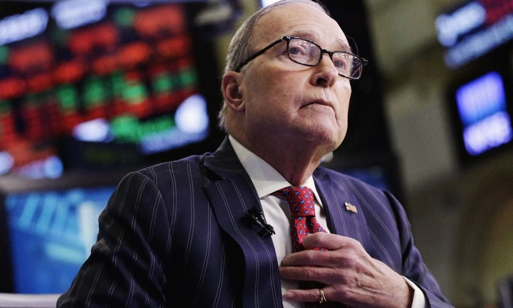 Σύμβουλος του Τραμπ: «Θα υπάρξει ειρηνική μετάβαση στην εξουσία»